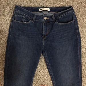 Levi skinny jeans size 29!
